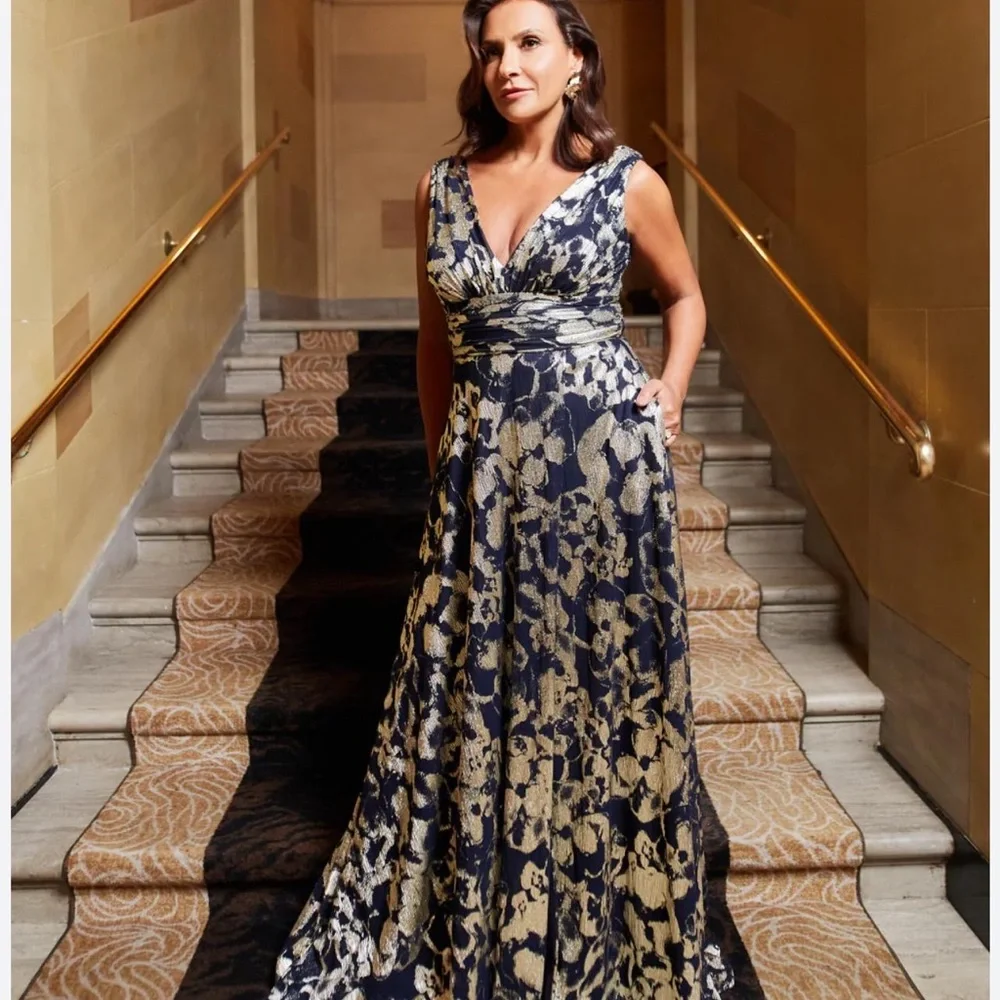 Betsy & Adam Black and Gold Maxi Dress - Picture 6 of 6